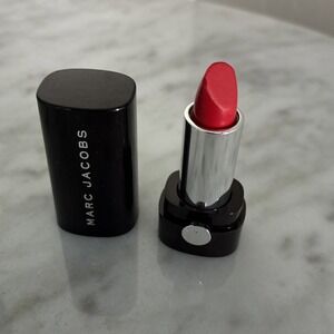 MARC JACOBS Le Marc Lip Creme Lipstick OH MILEY! 0.05oz, MINI 200 Bright Red